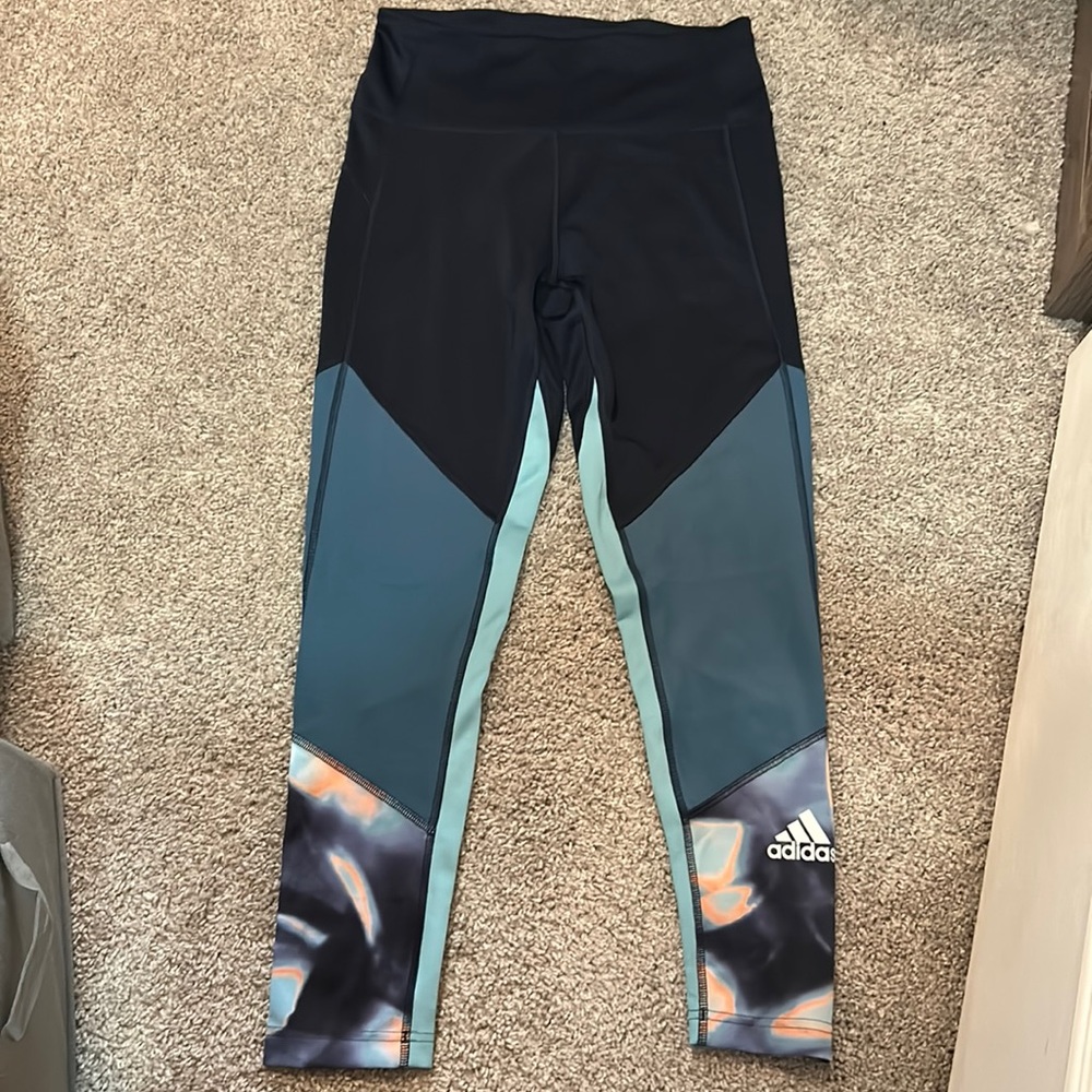 Adidas workout leggings